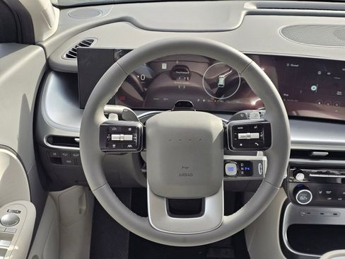 New 2026 Hyundai Ioniq 9 SE image 16