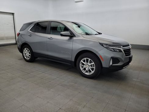 Used 2024 Chevrolet Equinox LT AWD/4WD image 11
