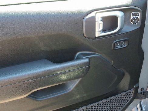 Certified 2023 Jeep Wrangler Unlimited w/ Sun & Screen Package image 12