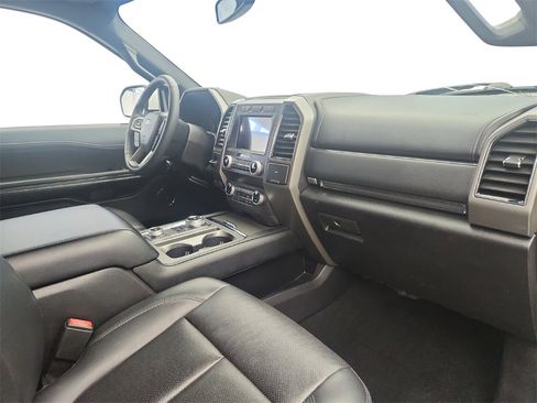 Used 2019 Ford Expedition XLT w/ Equipment Group 202A image 28