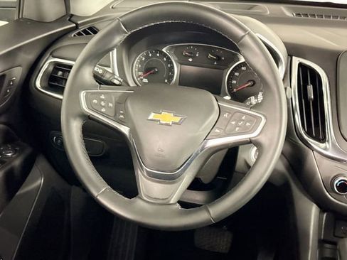 Used 2024 Chevrolet Equinox LT FWD image 18