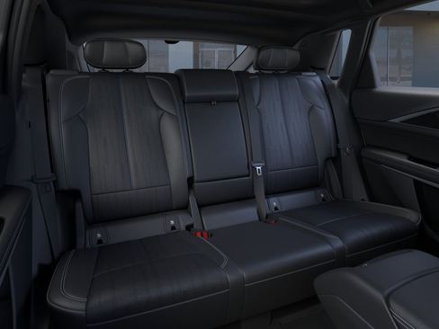 New 2026 Cadillac Lyriq Luxury image 17