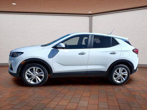 Used 2023 Buick Encore GX Preferred FWD image 2