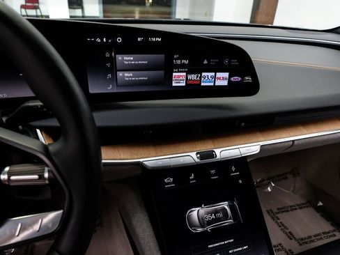 Used 2023 Lucid Air Touring AWD/4WD image 26