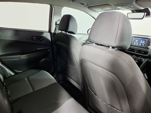 Certified 2021 Hyundai Kona SEL Plus w/ Cargo Package FWD image 11