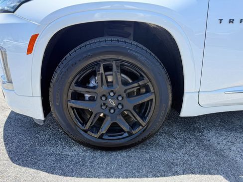 Used 2022 Chevrolet Traverse Premier w/ LPO, Blackout Package image 25
