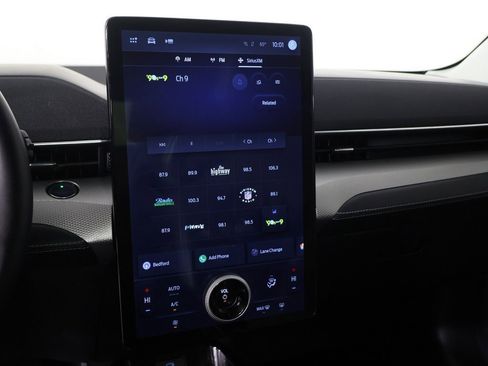 Used 2023 Ford Mustang Mach-E Select image 41