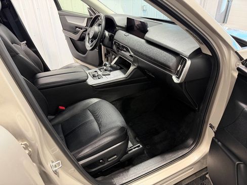 Used 2025 MAZDA CX-90 3.3 Turbo w/ Preferred Package image 16