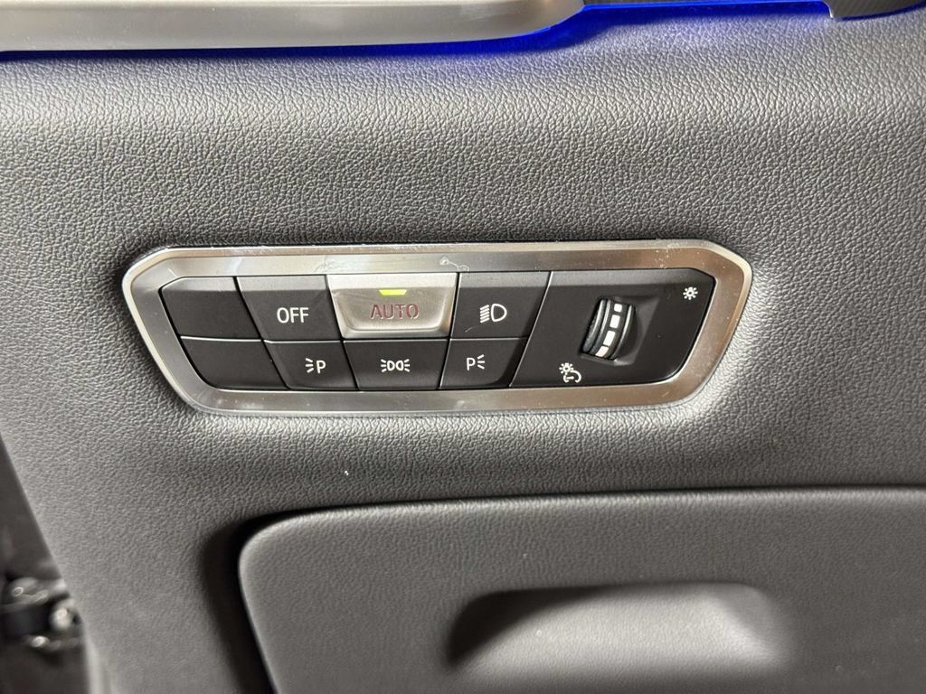 Used 2023 BMW X5 xDrive40i AWD/4WD image 19