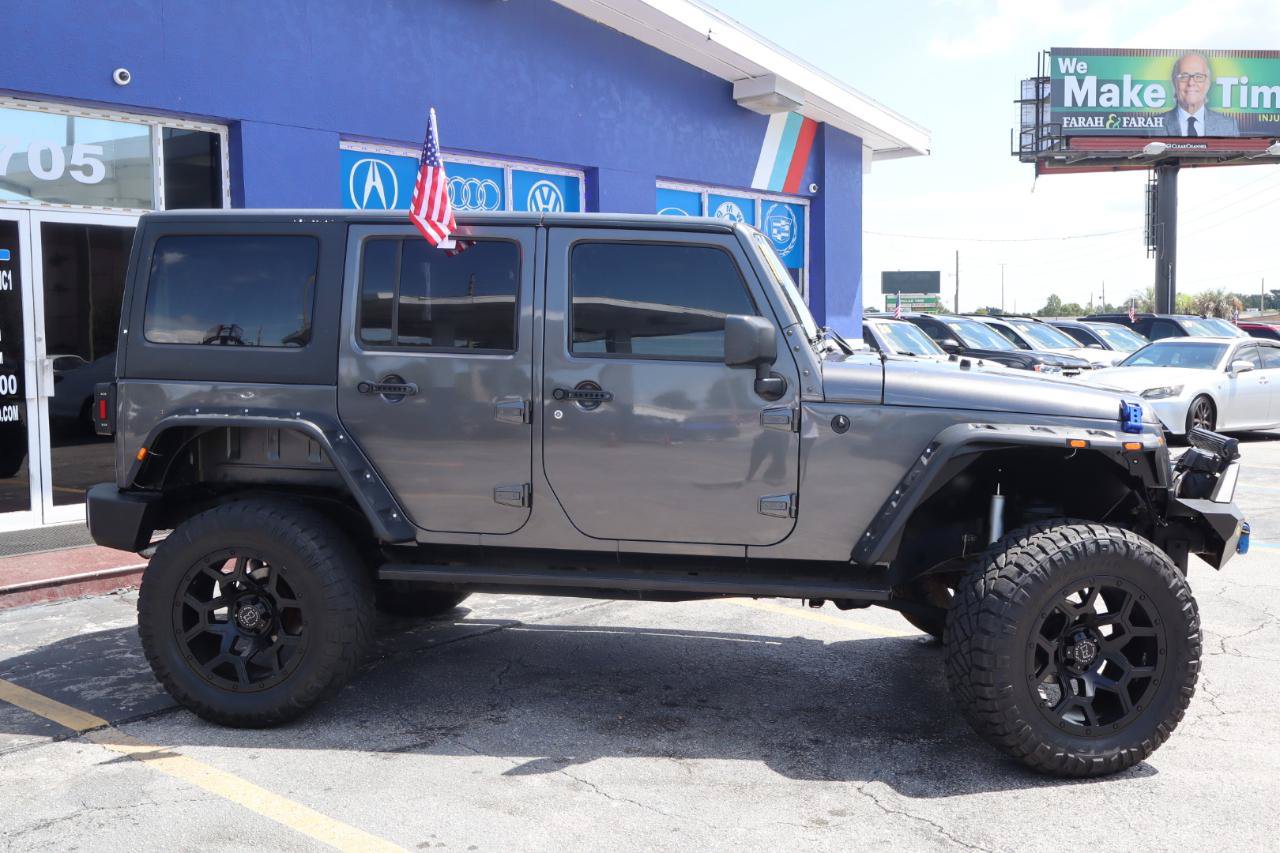 Used 2017 Jeep Wrangler Unlimited Sport w/ Quick Order Package 24S AWD/4WD image 4