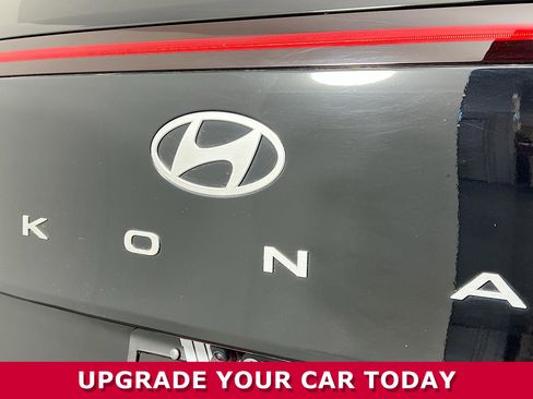 Used 2024 Hyundai Kona SE image 32