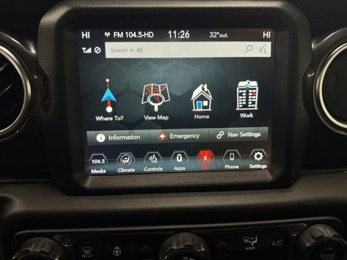 Used 2021 Jeep Wrangler Unlimited Sahara image 12