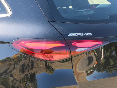 New 2026 Mercedes-Benz GLC 43 AMG 4MATIC image 12