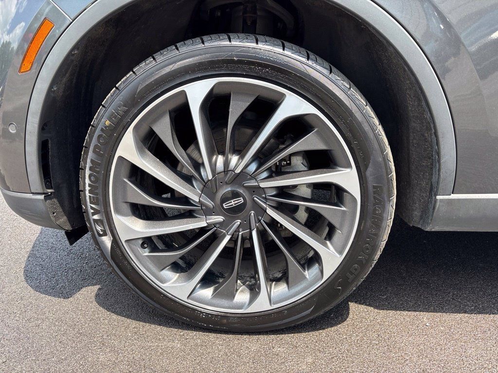 Used 2020 Lincoln Aviator Reserve w/ Equipment Group 202A AWD/4WD image 9