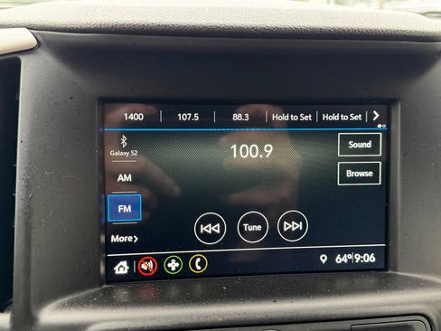 Used 2019 GMC Terrain SLE w/ Driver Convenience Package AWD/4WD image 18