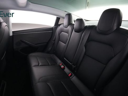 Used 2025 Tesla Model 3 Long Range RWD image 24