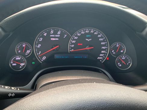 Used 2008 Chevrolet Corvette Z06 w/ Preferred Equipment Group RWD image 16