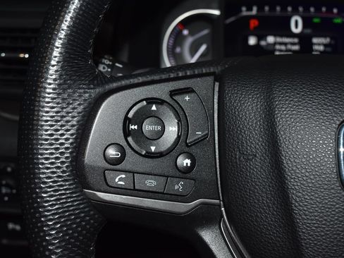 Used 2023 Honda Passport EX-L image 10