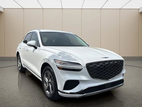 Certified 2026 Genesis GV70 2.5T AWD/4WD image 7