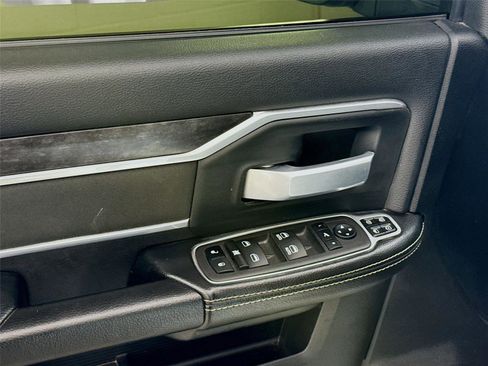 Used 2024 RAM 3500 Big Horn w/ Sport Appearance Package image 16