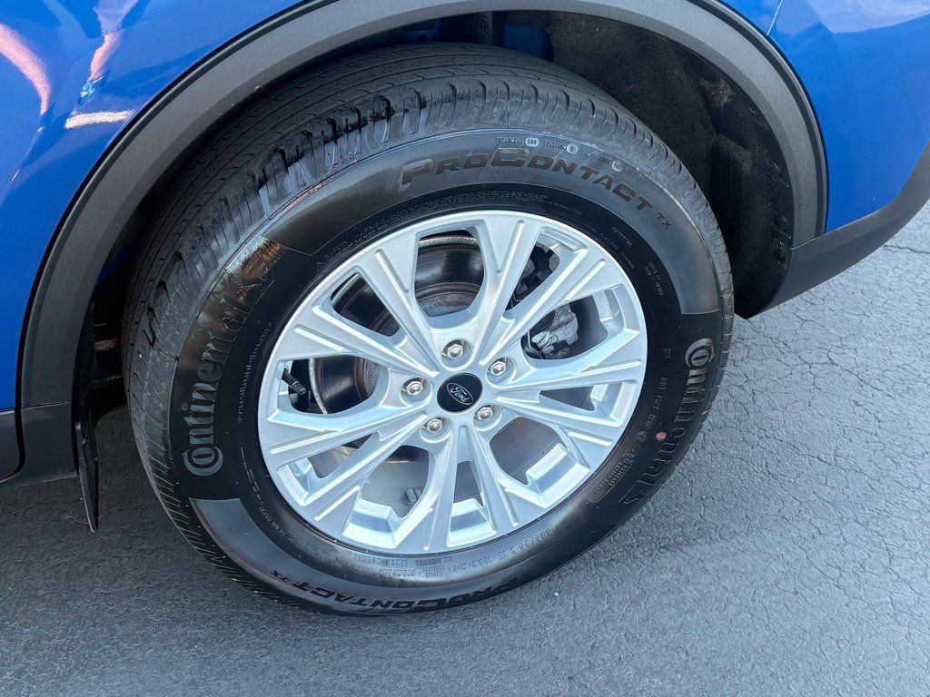 Used 2023 Ford Escape Active AWD/4WD image 8