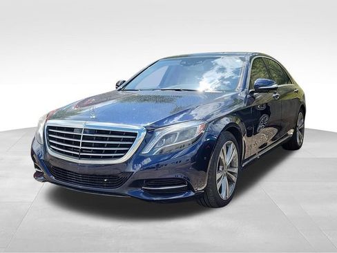 Used 2017 Mercedes-Benz S 550 4MATIC Sedan image 1