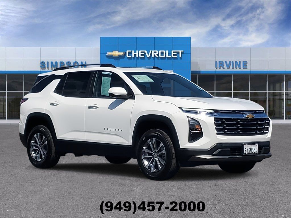 Used 2026 Chevrolet Equinox LT w/ Safety and Technology Package FWD image 1