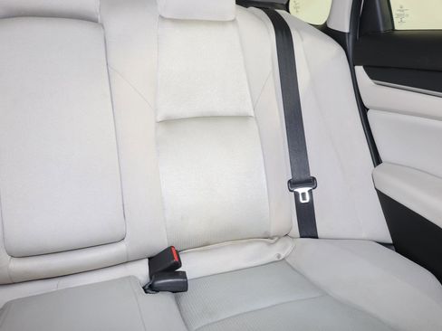 Used 2018 Honda Accord LX image 14