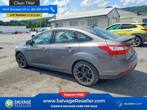 Used 2013 Ford Focus SE FWD image 3