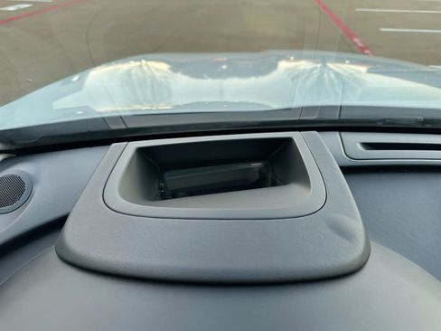 Used 2018 Jaguar F-PACE Portfolio image 45