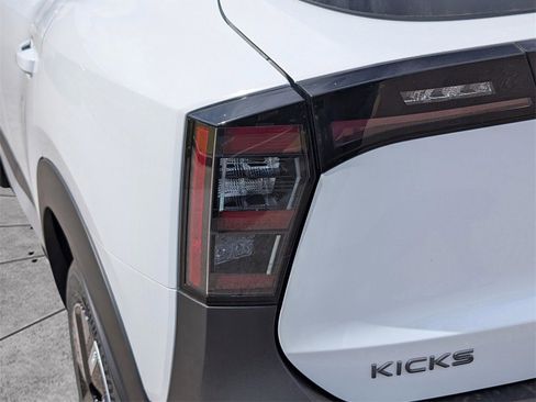 New 2026 Nissan Kicks SV image 13
