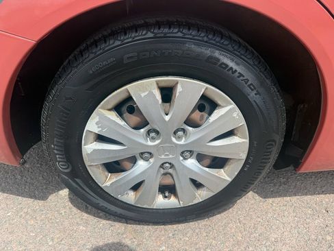 Used 2012 Honda Civic LX image 11