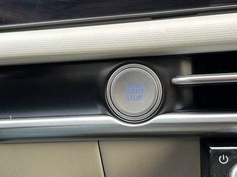 Certified 2025 Hyundai Tucson SEL FWD image 27