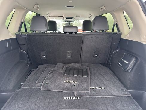 Certified 2025 Nissan Rogue SL image 35