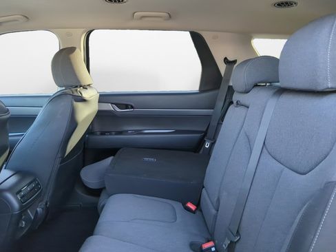 Used 2021 Hyundai Palisade SE image 14