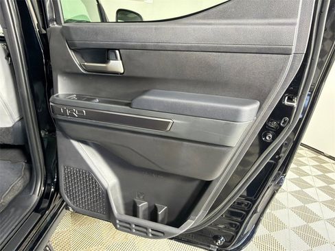 Used 2024 Toyota Tacoma TRD Off-Road image 17