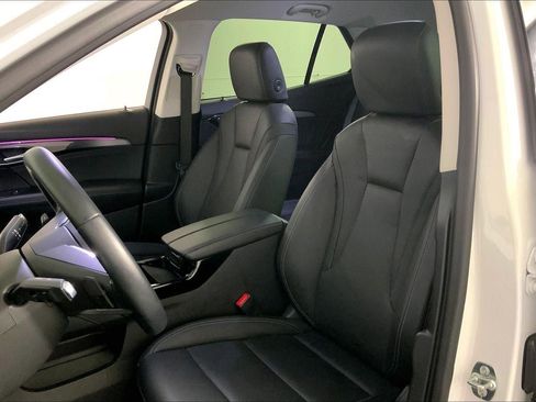 Used 2025 Buick Envision Preferred image 22