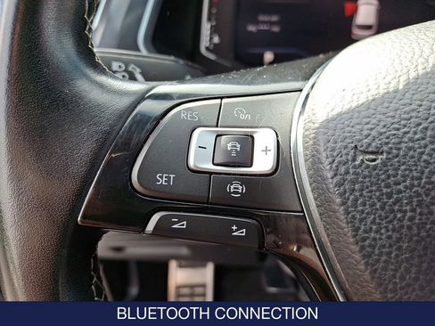 Used 2021 Volkswagen Tiguan SEL Premium R-Line image 23