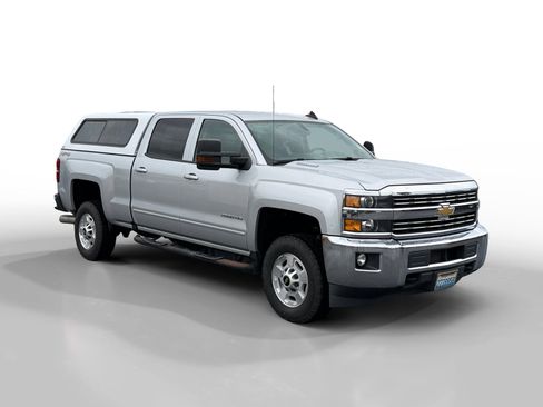 Used 2016 Chevrolet Silverado 2500 LT w/ LT Convenience Package image 7