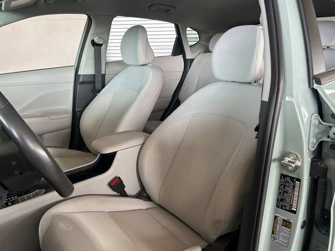 Used 2024 Hyundai Kona SEL FWD image 9