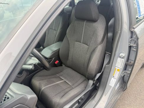 Used 2025 Honda Accord Sport image 17