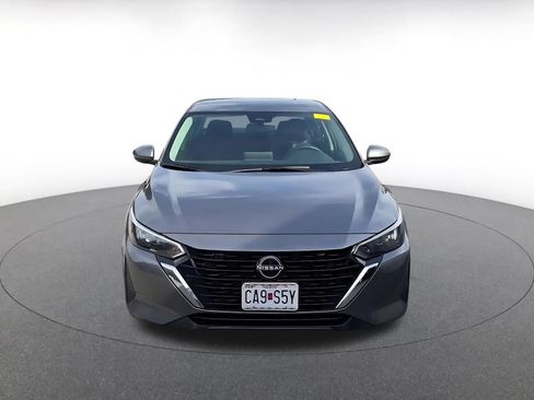 Used 2025 Nissan Sentra SV FWD image 3