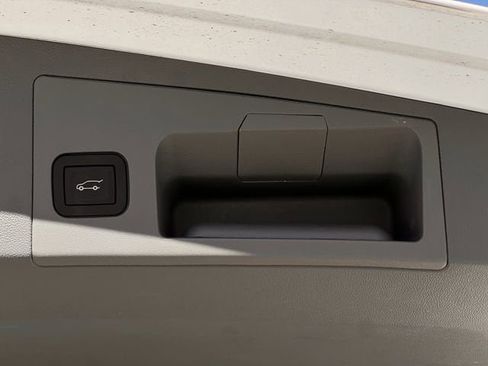 New 2025 Cadillac XT5 Premium Luxury image 27