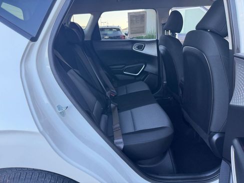 Used 2025 Kia Soul LX w/ LX Technology Package image 25
