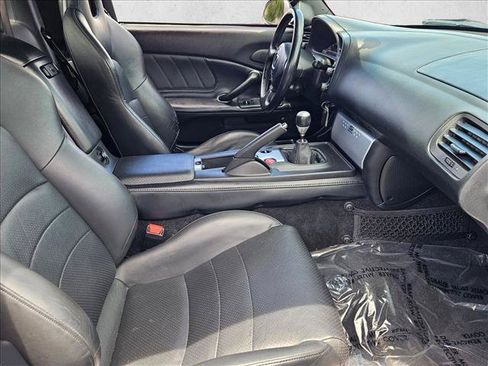 Used 2004 Honda S2000 image 19