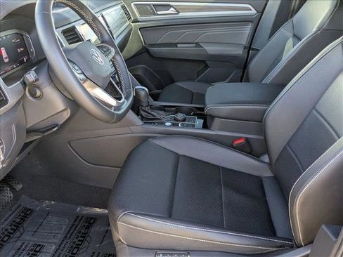 Used 2023 Volkswagen Atlas SEL image 17
