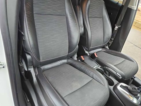 Used 2016 Buick Encore FWD image 21