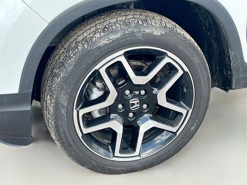 Used 2023 Honda Passport Elite image 32