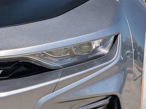 Used 2021 Chevrolet Camaro SS RWD image 9