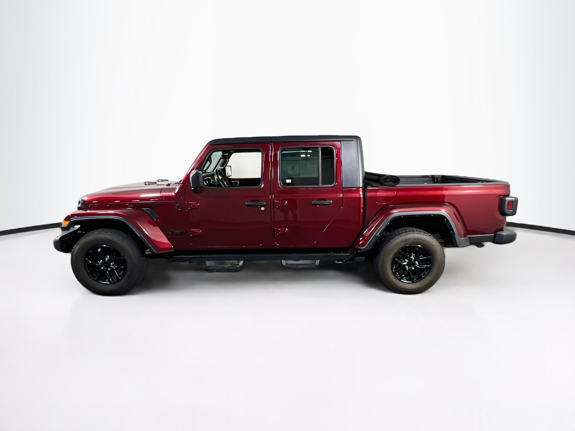 Used 2021 Jeep Gladiator Sport AWD/4WD image 8